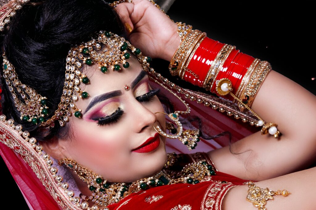 Bridal Makeup Trends 2025 whats in Whats Out Pexels Skgphotography 2808556 1024x683